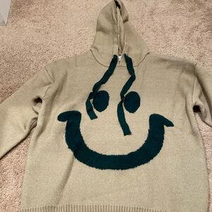 Crotchet Hoodie Oversized with smiley face